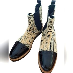 Free People "Atlas" 41 Or 11 Ankle Boots Studded Patent New